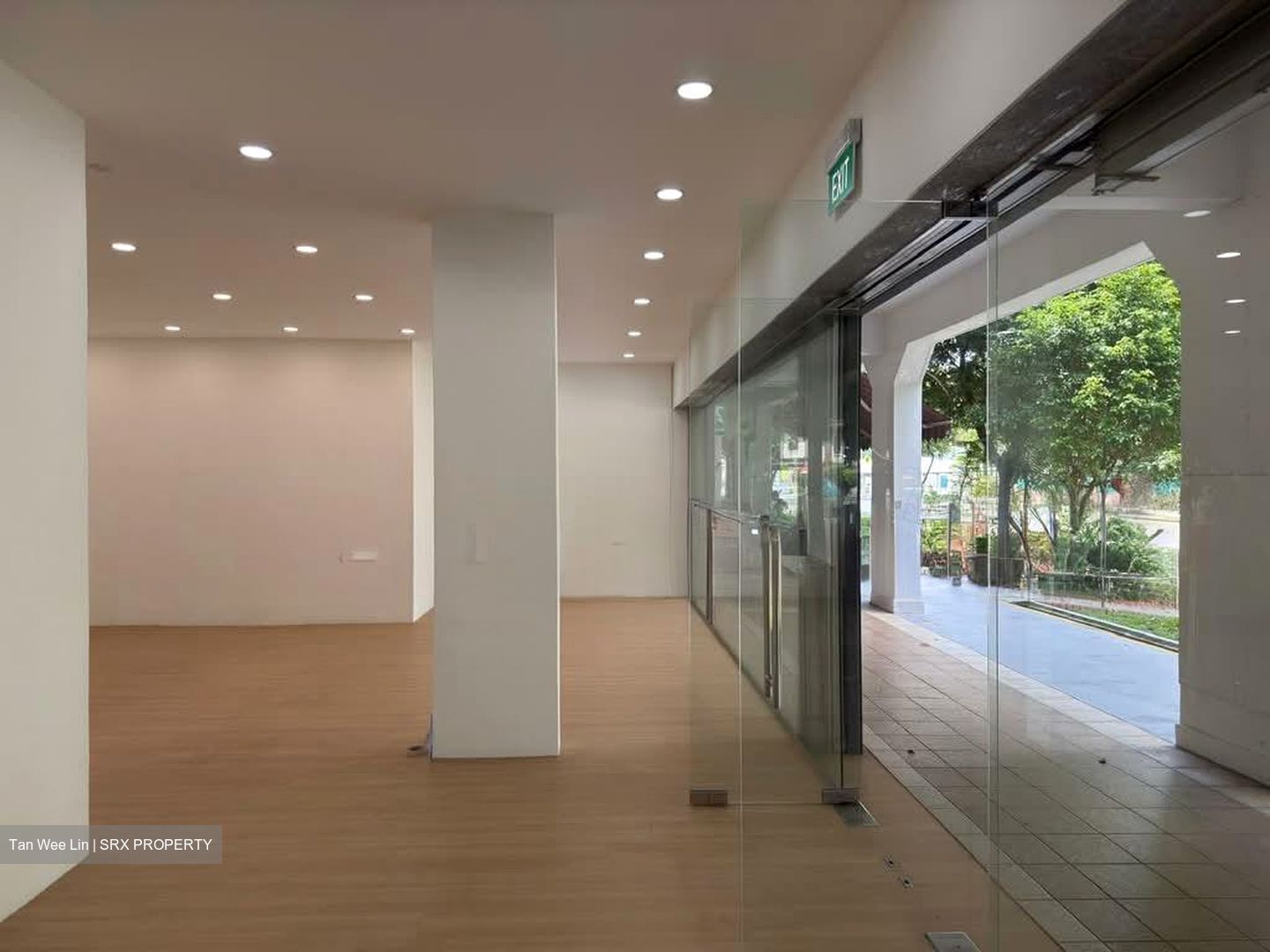Geylang East Avenue 2 (D14), Shop House #555021931